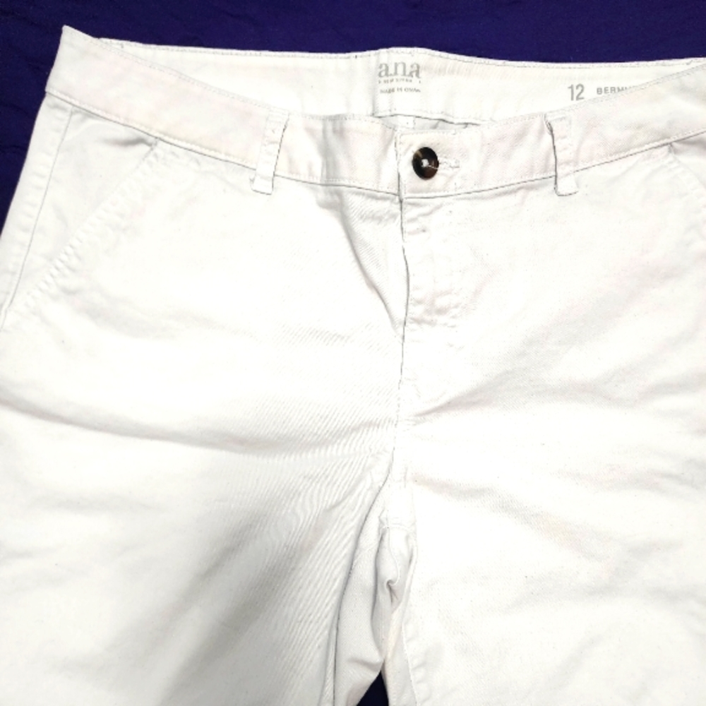 Ana Bermuda Shorts